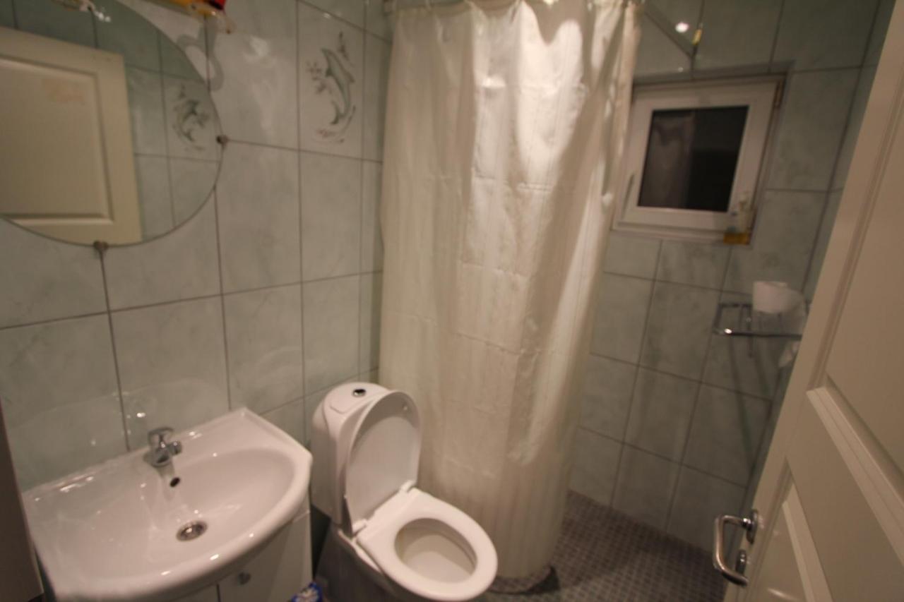 Villa Emeja - Bar - Montenegro Buitenkant foto