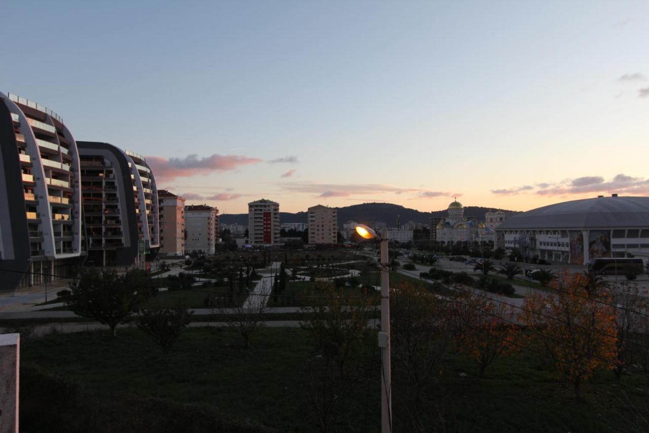 Villa Emeja - Bar - Montenegro Buitenkant foto