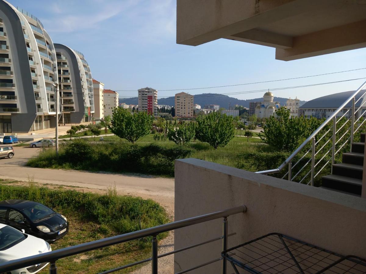 Villa Emeja - Bar - Montenegro Buitenkant foto