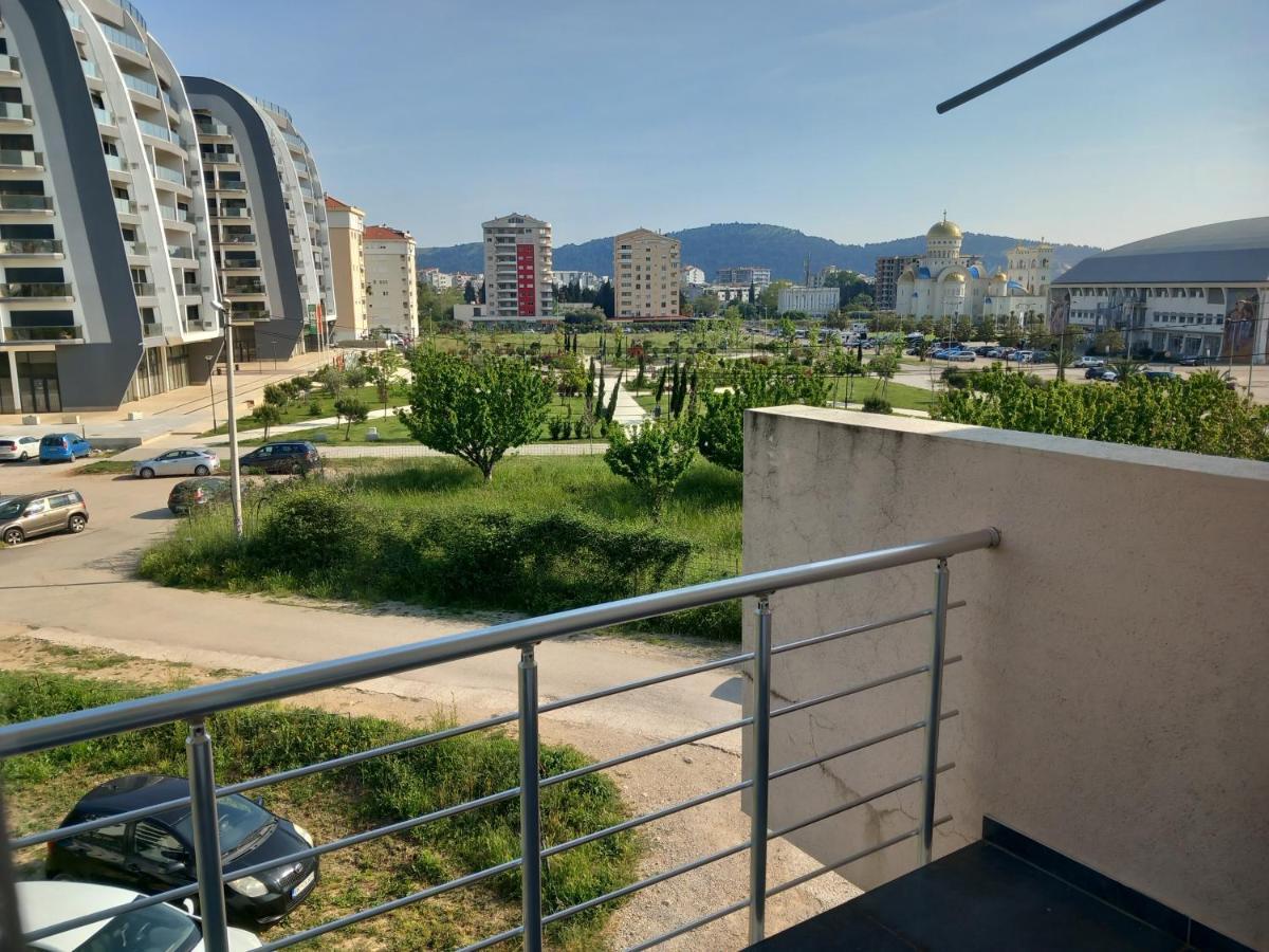 Villa Emeja - Bar - Montenegro Buitenkant foto